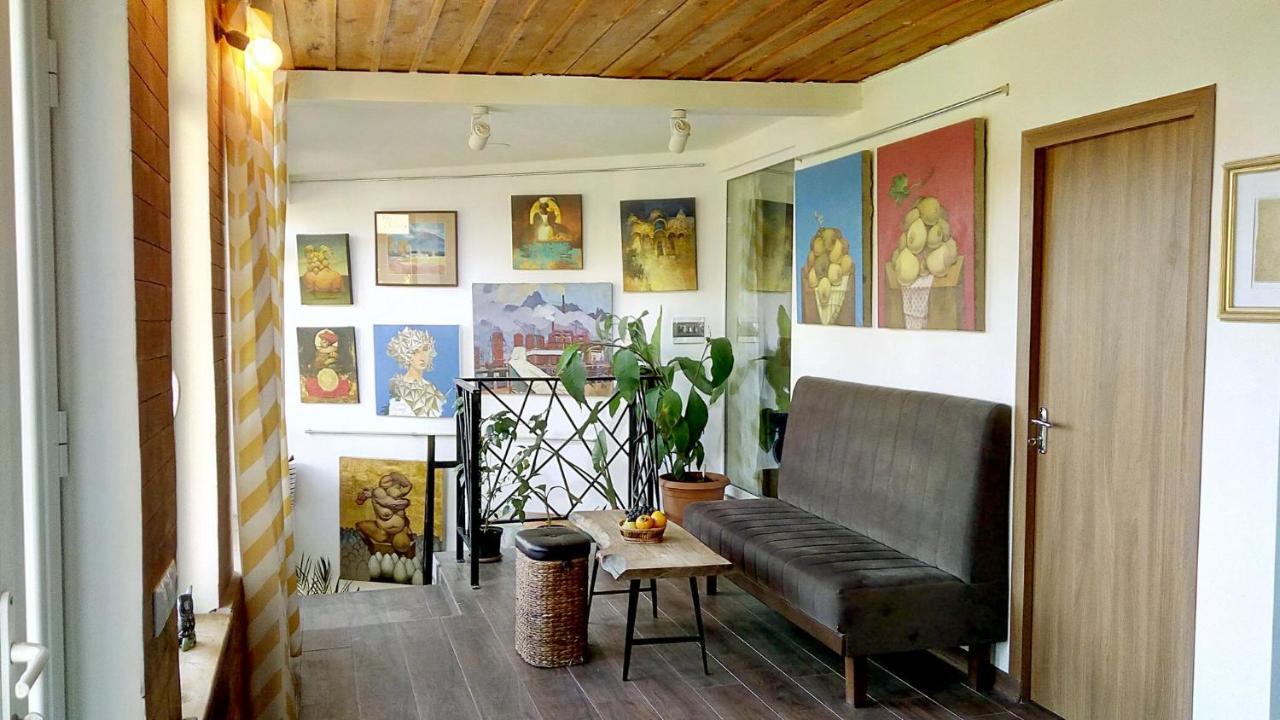 Gallery Guesthouse يريفان المظهر الخارجي الصورة